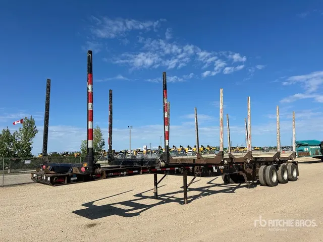 2015 Peak 50 ft Tri/A Hayrack Log Trailer