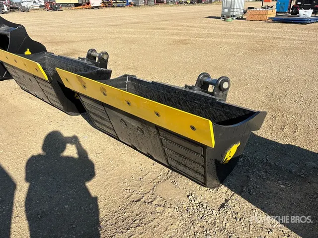 2026 Dynamic Entities 120CL 60 in Tilting Excavator Bucket - Fits 65mm Cat 311/312/313/314 Kobelco 140 Deere/Hitachi ZX120/135 Case 130/135, Doosan DX
