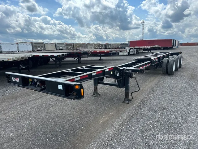 2024 Max Atlas CCX 2045-3 Tri/A Extendable Container Trailer