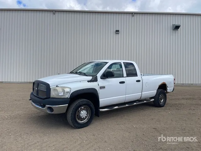 2007 Dodge Ram 2500 4x4 Crew Cab Pickup