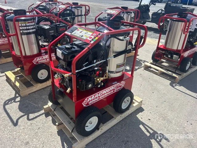 Easy-Kleen Magnum Gold Pressure Washer (Unused)