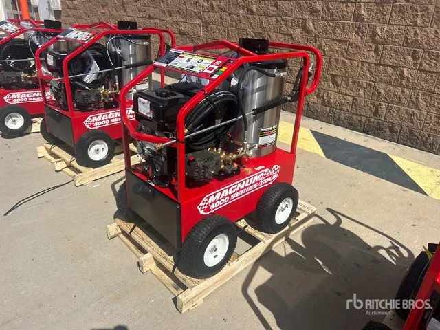 Easy-Kleen Magnum Gold Pressure Washer (Unused)