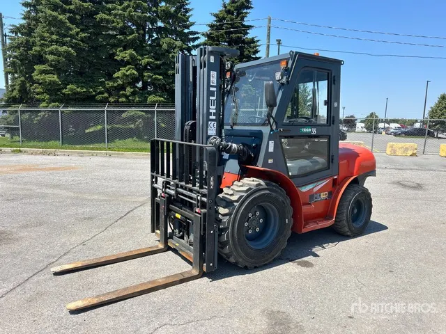 2022 Heli CPCD35-KUY 4620 lb 4x2 Rough Terrain Forklift