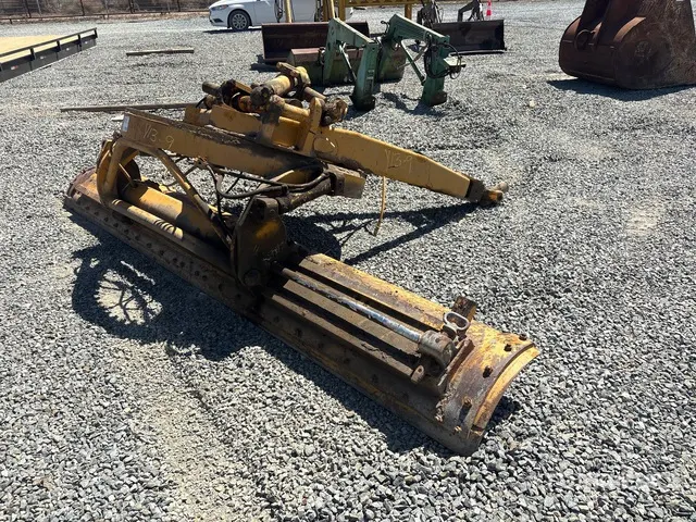 142 in Motor Grader Blade