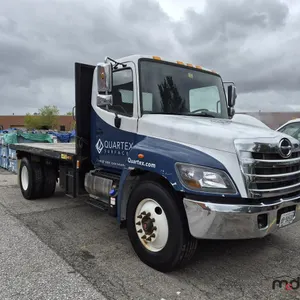 2017 Hino 338 Flatbed Truck
 UNRESERVED
