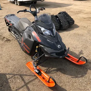 2015 Ski-Doo Summit X 800R E-TEC Snowmobile
 UNRESERVED