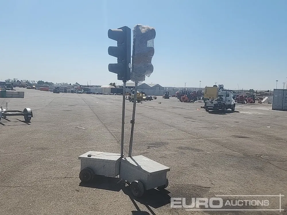 Battery traffic light (2 of)
