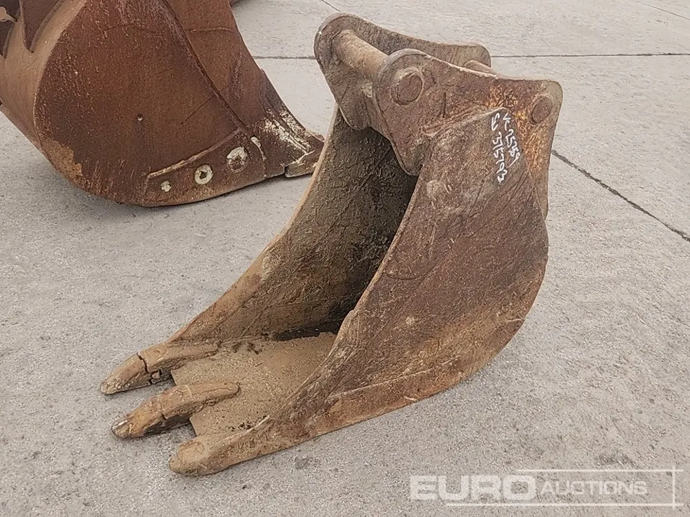 18" Digging Bucket 65mm Pin to suit 13 Ton Excavator