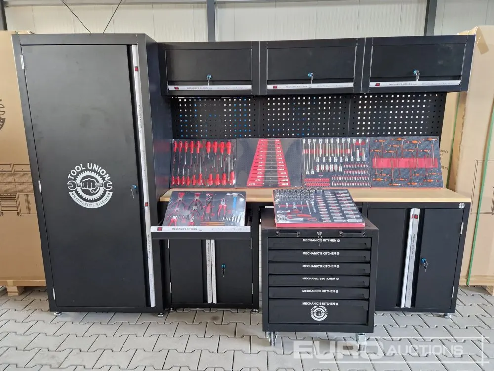 Unused 2025 TOOL UNION Mechanic's Kitchen Workbench incl. Tool Trolley & Tools