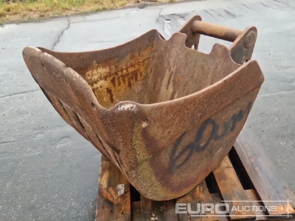 24" Digging Bucket to suit MS08