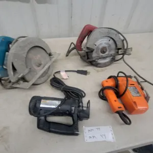 Black and Decker Jigsaw, 2 Makita Circular Saws, and Craftsman Spiral Saw