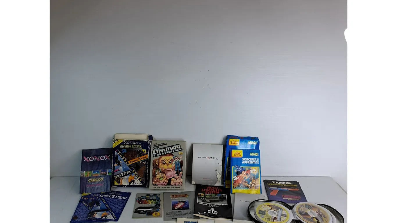 Vintage Video Game Cartridges Cases And Pamphlets, Xbox Video Games Discs