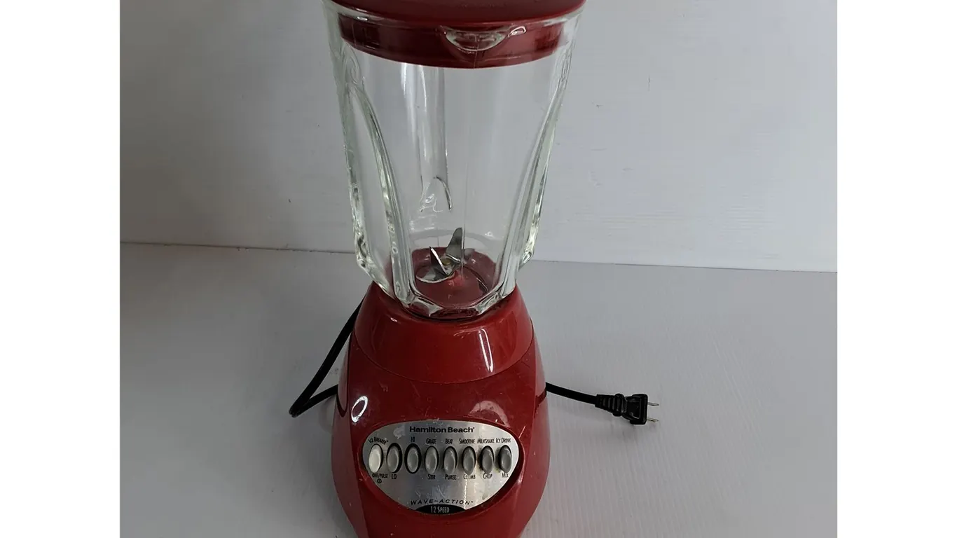 Hamilton Beach Blender Powers On