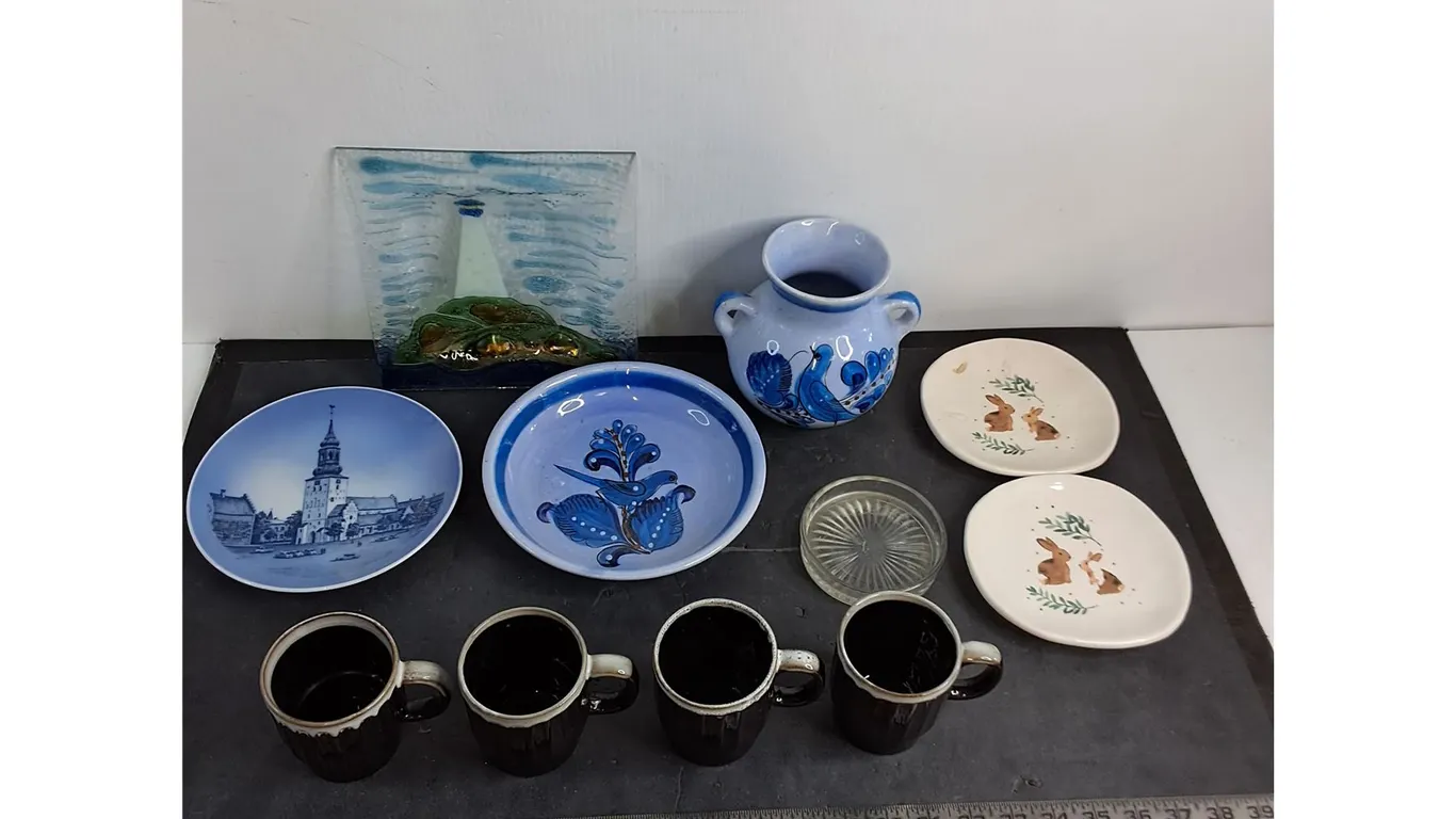 Decorative Plates & Vase, Set of 4 Mugs, Misc.