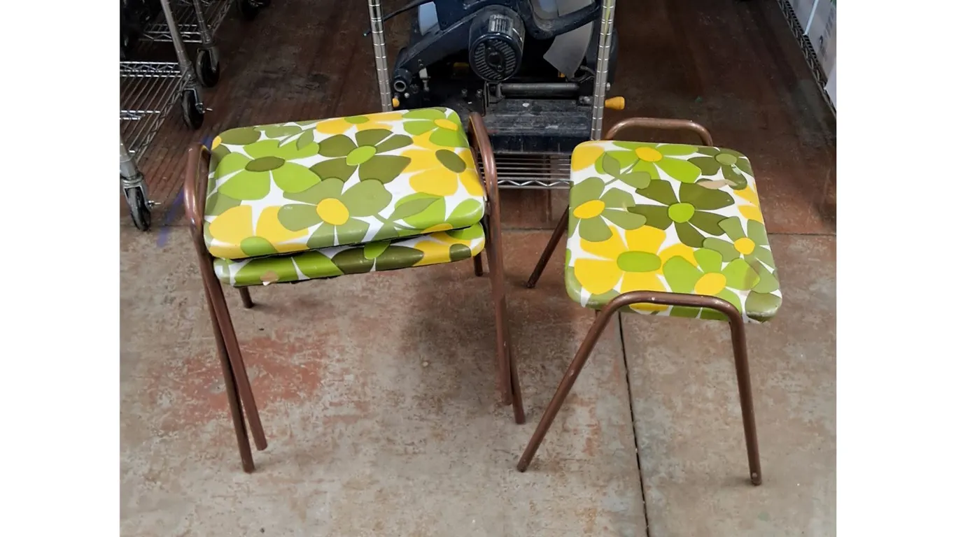 *(3) Stools 17" x 12" x 17", PICKUP ONLY