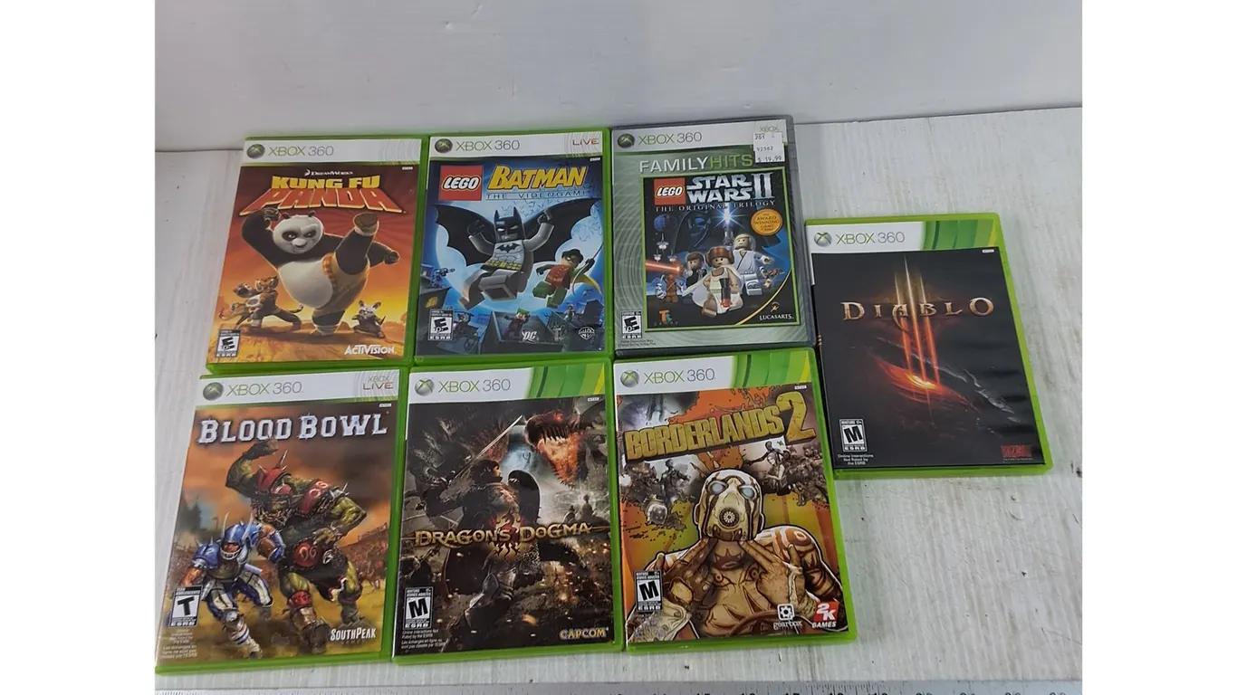 (7) XBOX 360 Games, Blood Bowl, Kung Fu Panda, Lego, Dragons Dogma, Borderlands