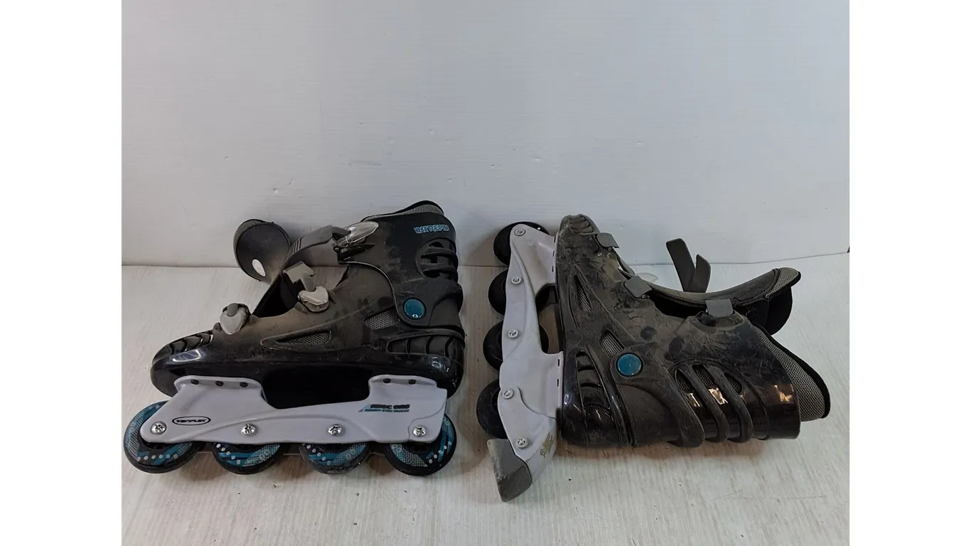 Intrepid Variflex Roller Skates Size ~12