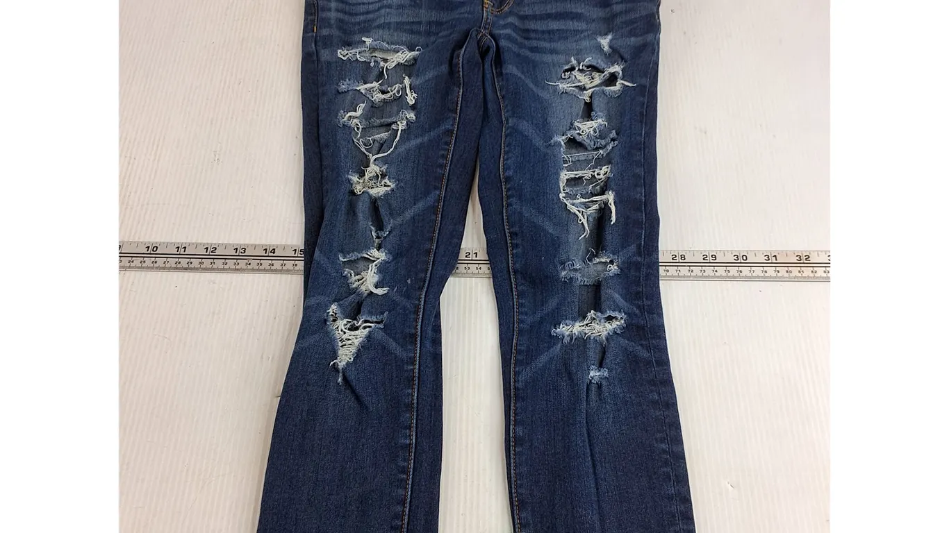 American Eagle Jeans - Size 12/16