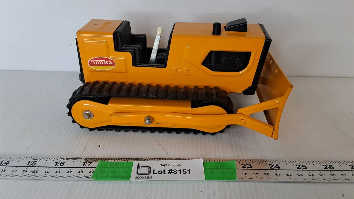 Vintage Tonka T6 Bulldozer