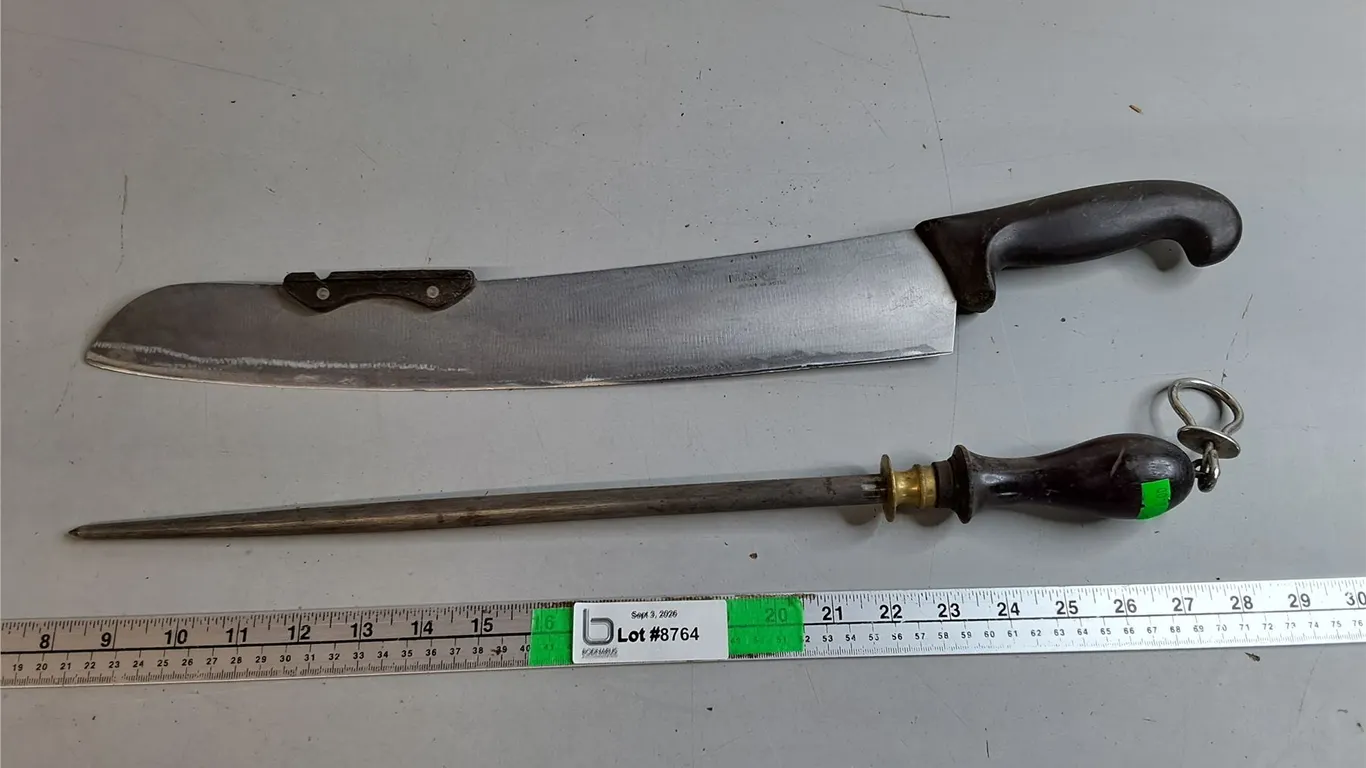 Commercial Pizza Knife 21.5" & Sharpener- Can't Ship