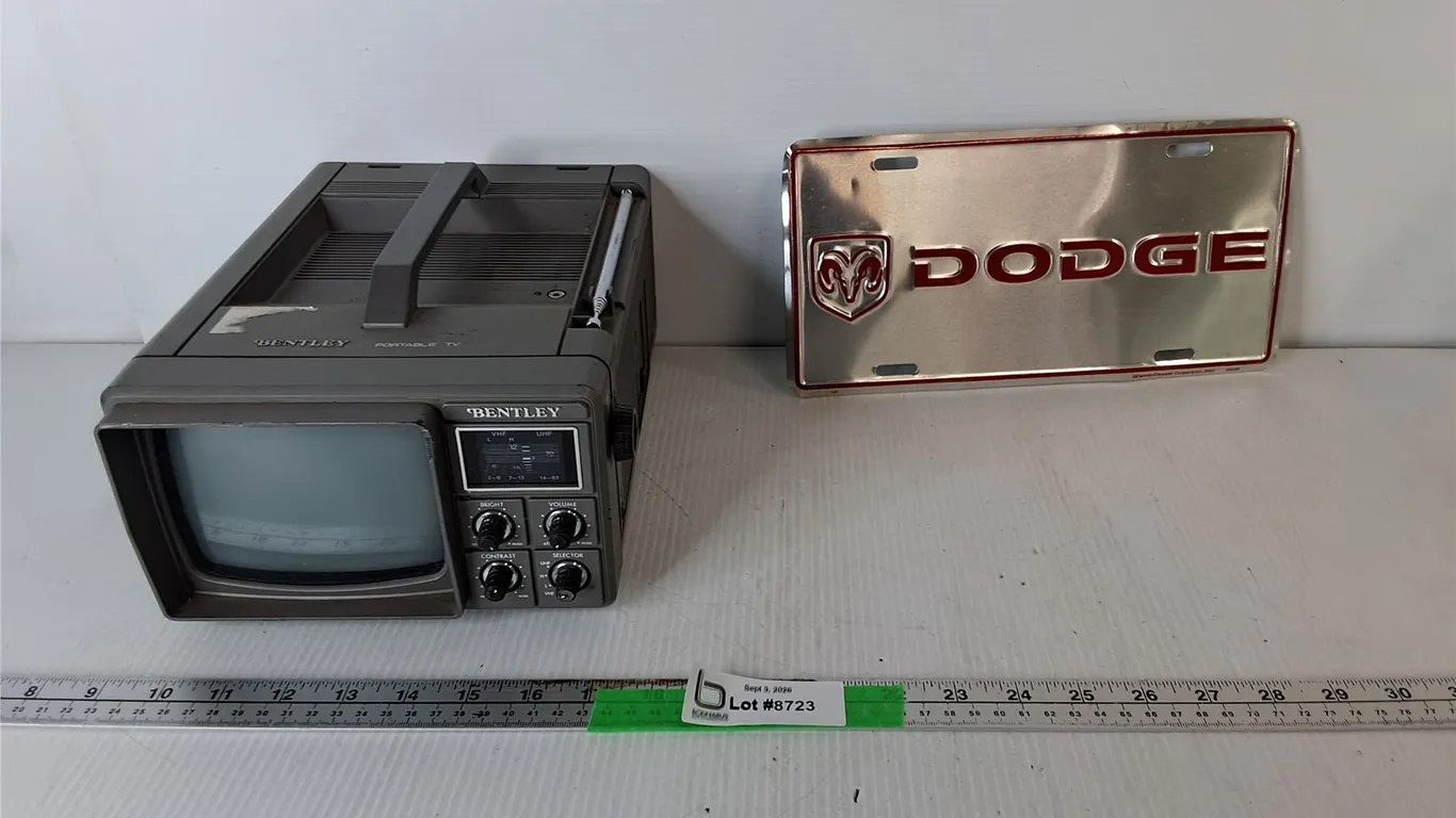 Dodge License Plate & Bentley Portable TV- No Batteries
