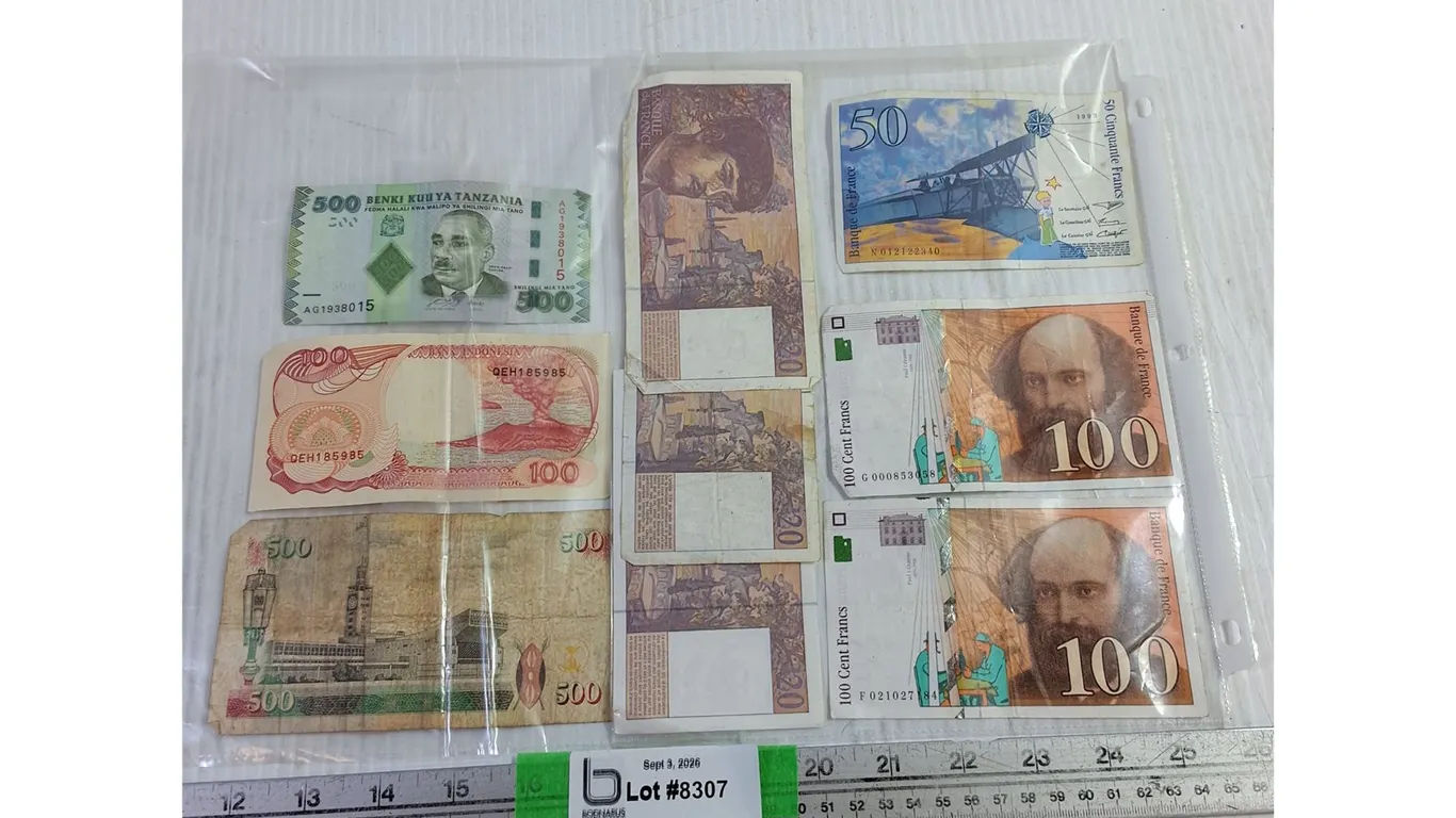 Various Foreign Bills- Tanzania, Indonesian, Kenya, France