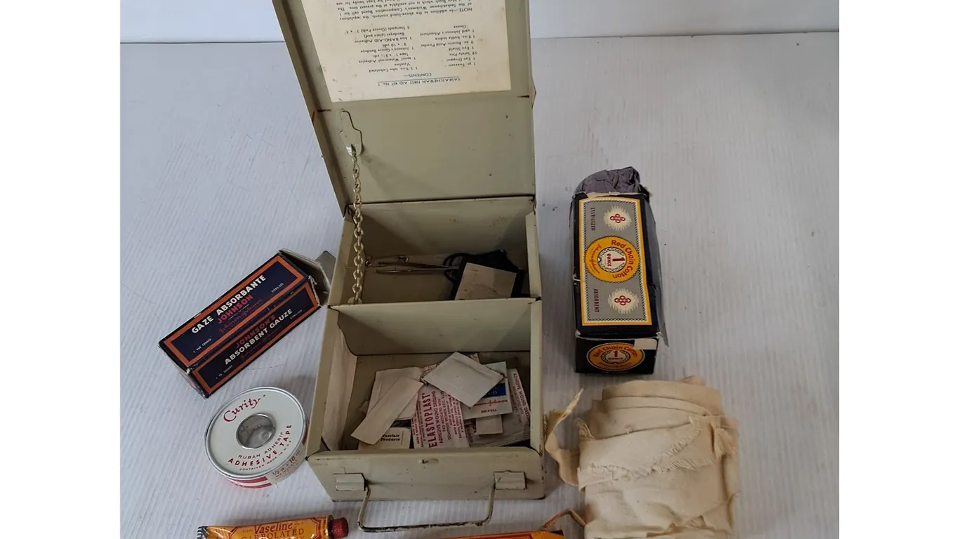Vintage Johnson & Johnson First Aid Kit- Can't Ship