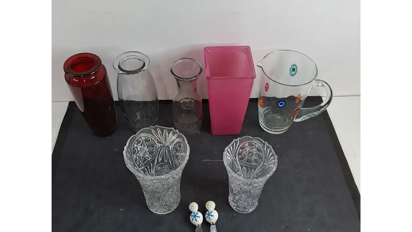 (7) Glass & Plastic Vases & Pitchers, Snowmen Butter Knives
