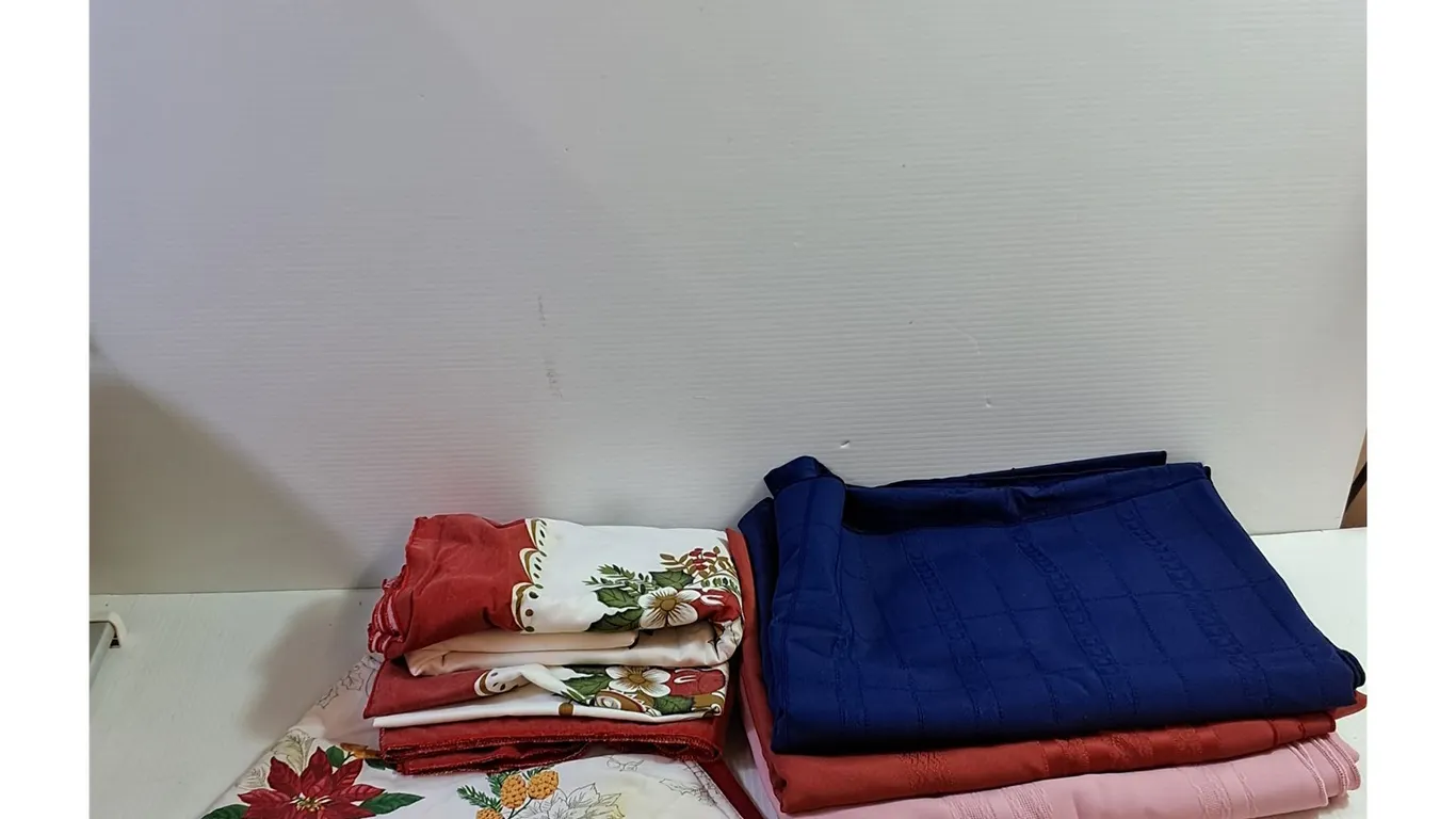 (6) Table Clothes Up To 98"x61"