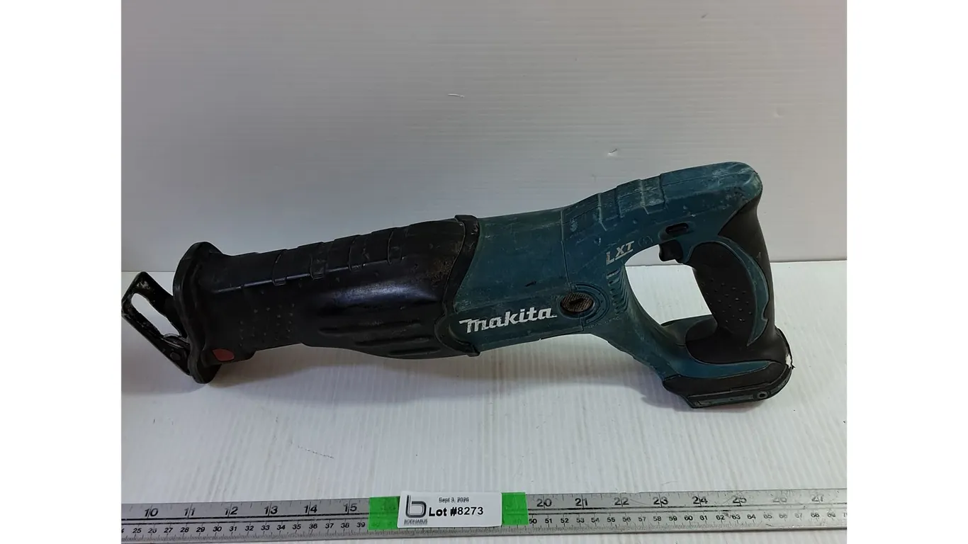 Makita Cordless Reciprocating Saw As Is