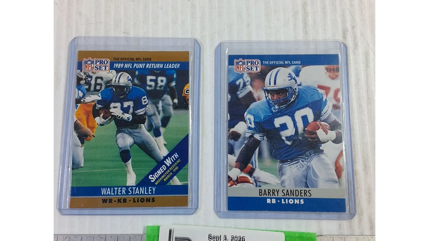 (2) Football Cards- Walter Stanley, Barry Sanders- Cannot Authenticate