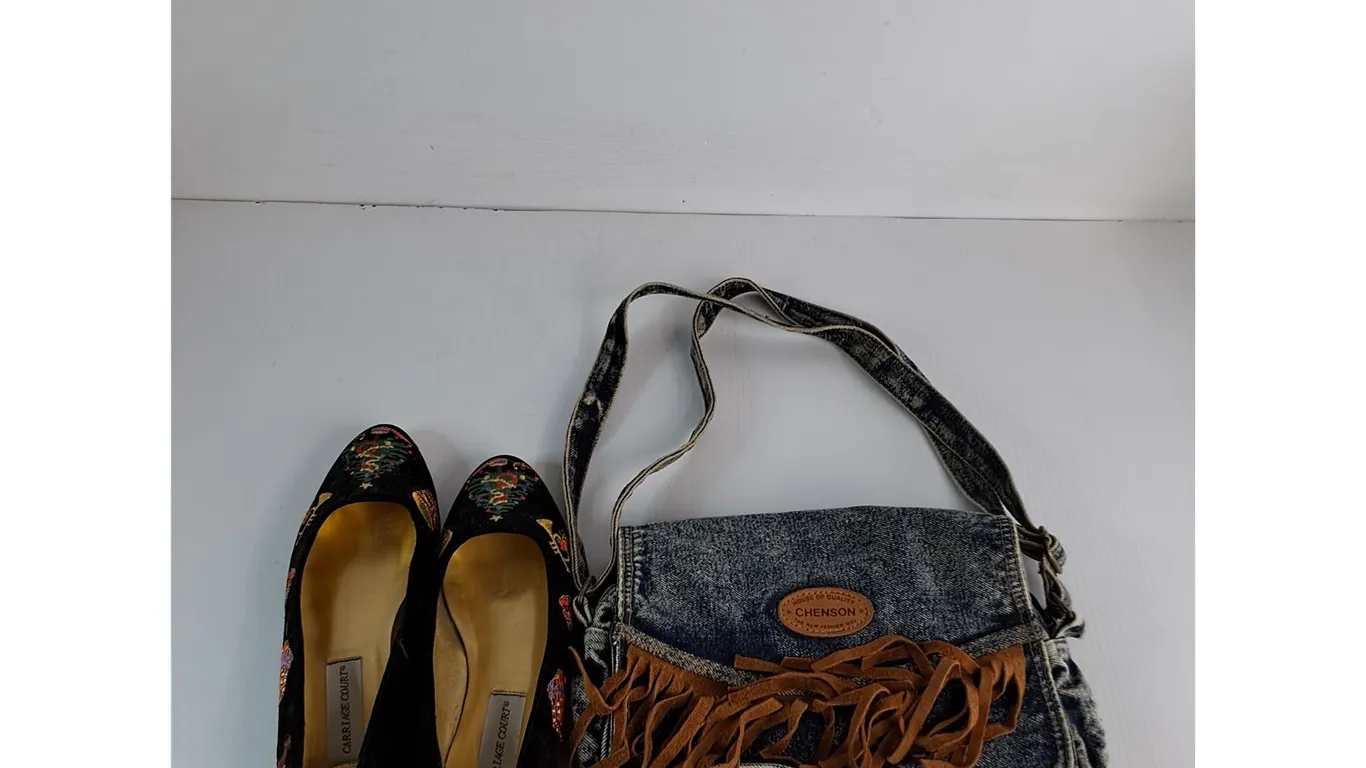 Women's Christmas Themed Flats Size 8.5, Jean Sling Bag