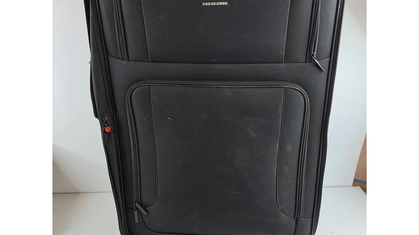 *Jetstream Suitcase 34" x 21" x 13", PICKUP ONLY
