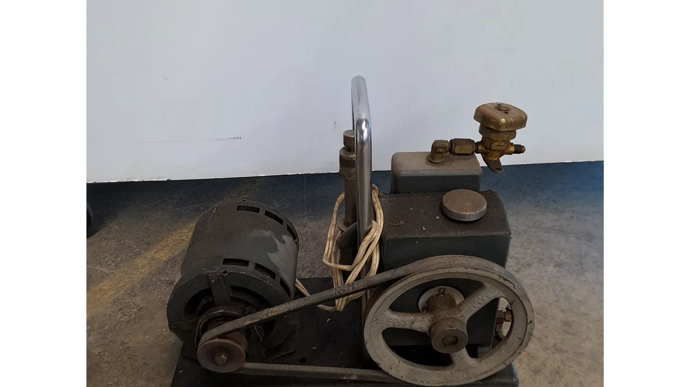 Small Electric Generator with Belt Untested No Shipping