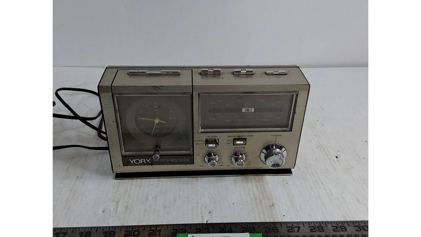 Yorx Alarm Clock/Radio - Powers On
