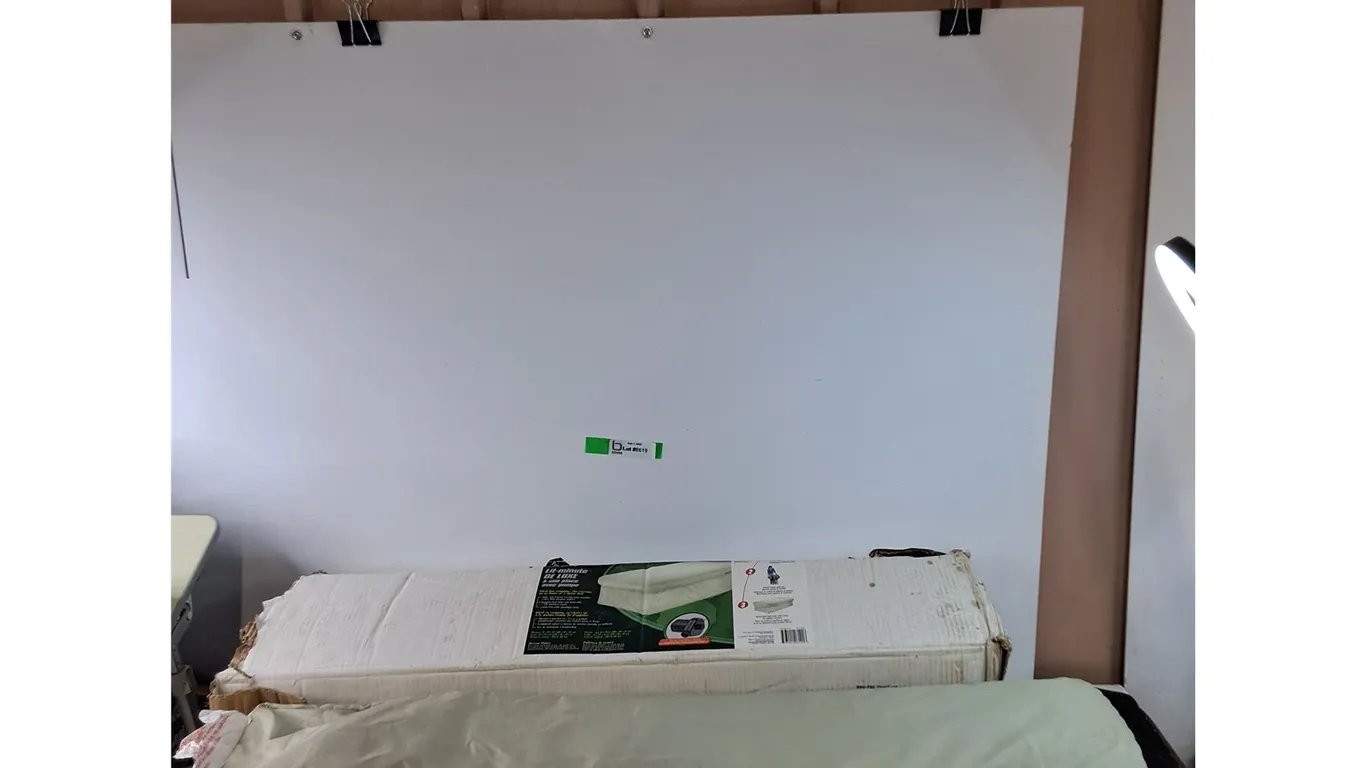 Twin Size BYO Bed with Pump and Box As-Is, Pickup Only