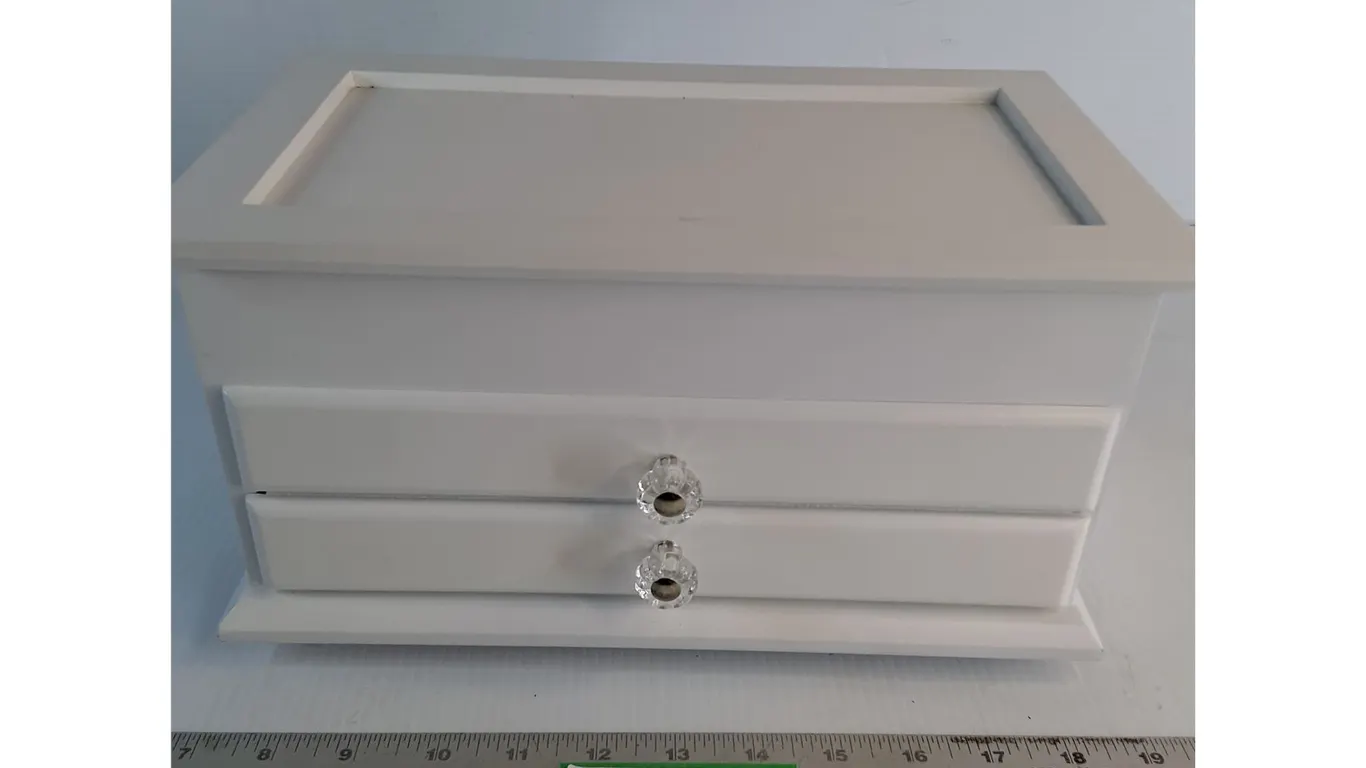 White Jewelry Box w/ Jewelry