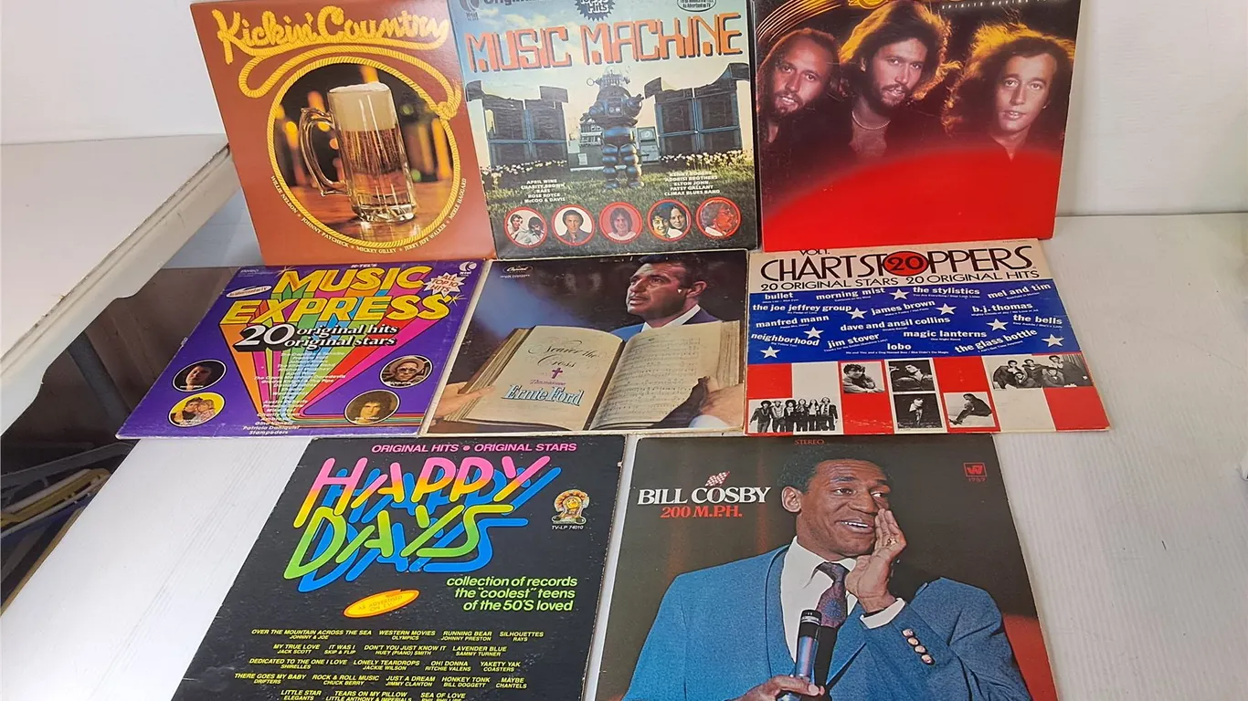 (6) Records- Bee Gees, Tennessee Ernie Ford, Bill Cosby, Misc.