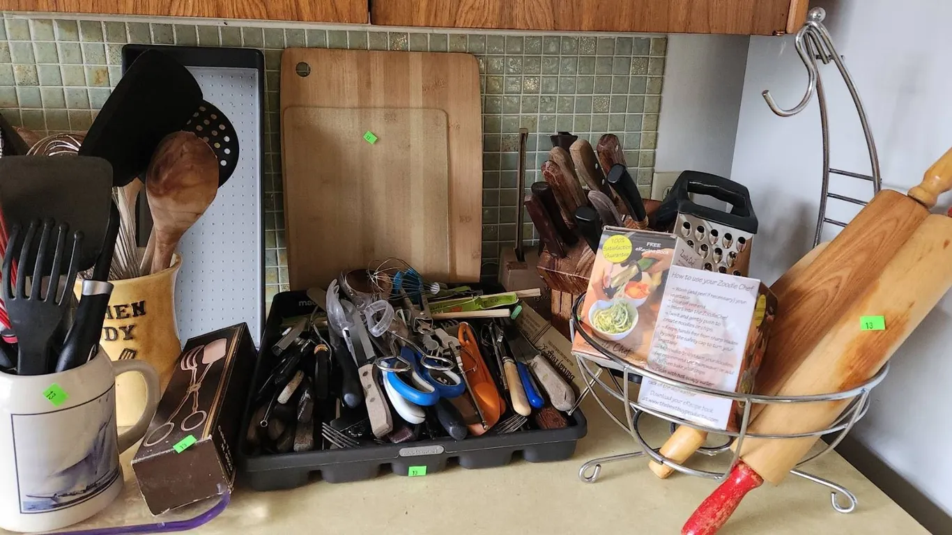 Kitchen Cutlery, Utensils, Coronet Electric Knife, Banana Stand, and Noodle Makers