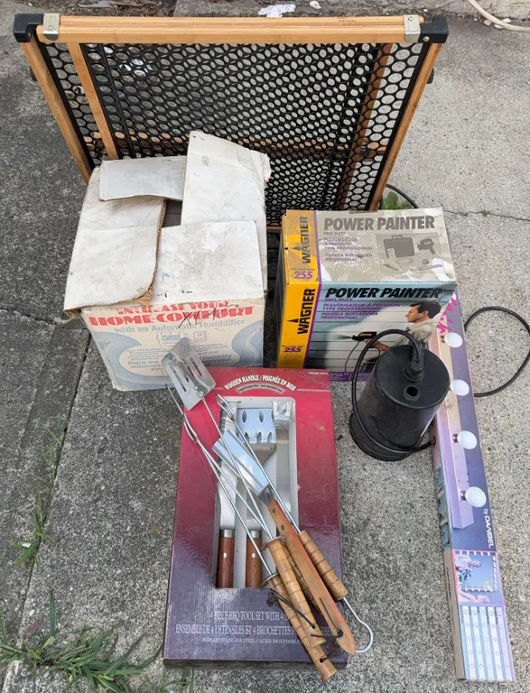 Home and Yard Lot: Pump, Power Painter, BBQ Tools, Humidifier