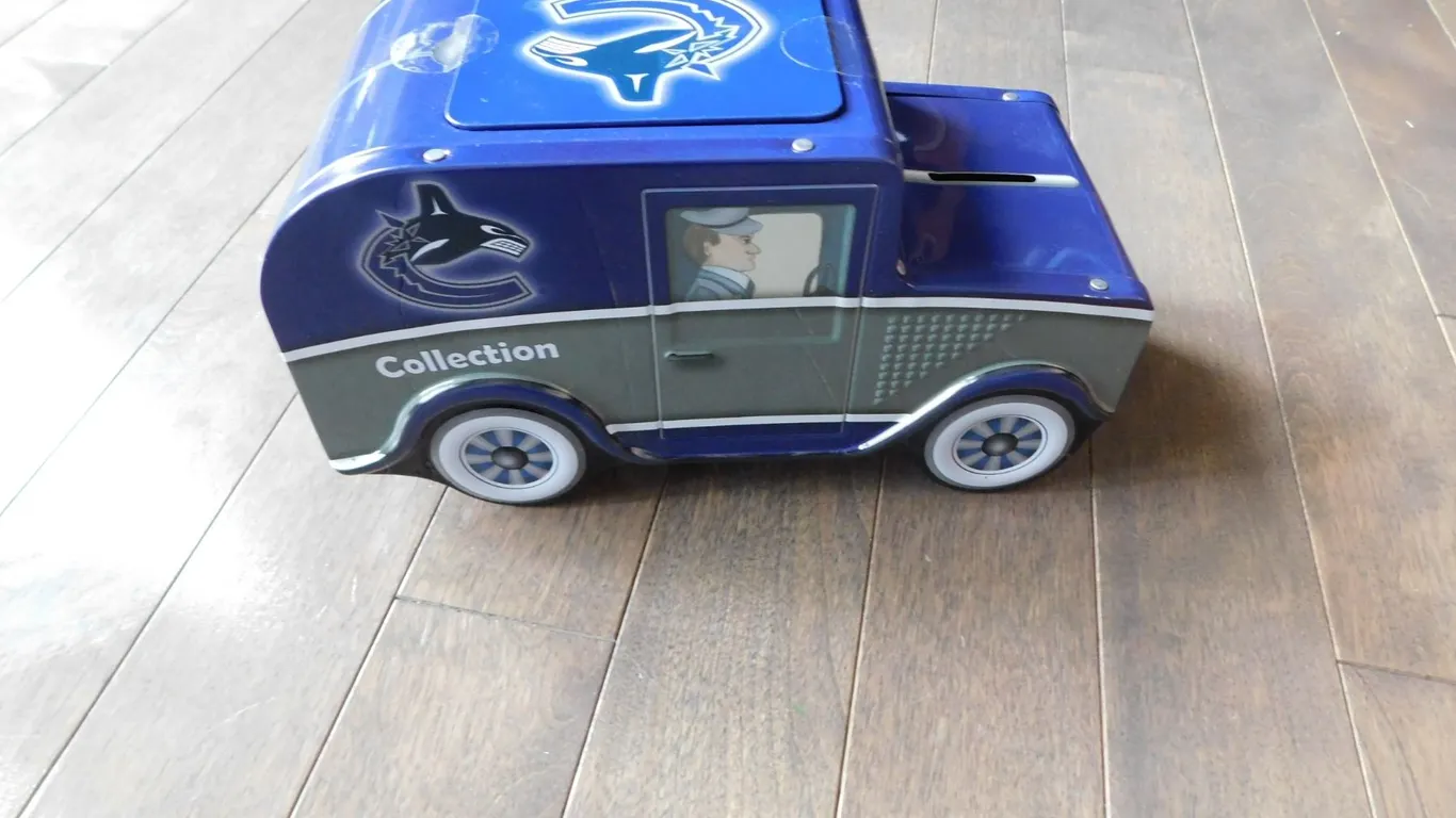 VANCOUVER CANUCKS METAL COINBANK