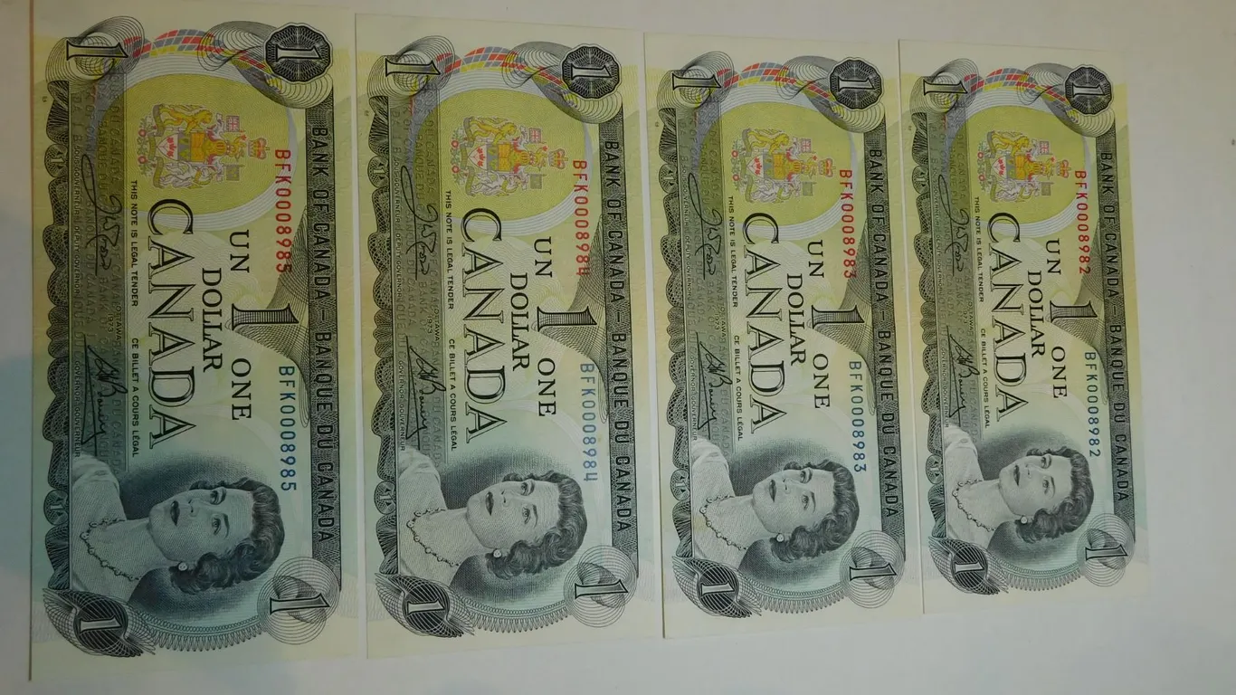 4-CONSECUTIVE NUMBER ONE DOLLAR BILLS 1973 ISSUE