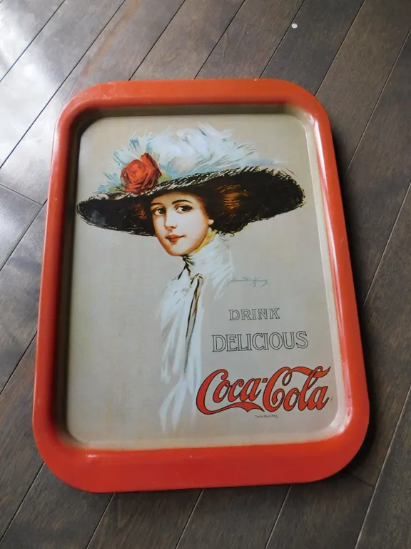 VINTAGE COCA-COLA TRAY
