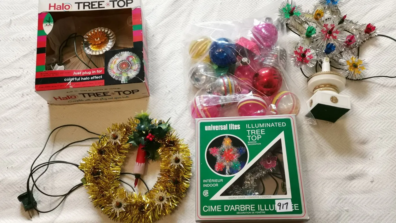 Vintage X-Mas Tree Toppers, etc.