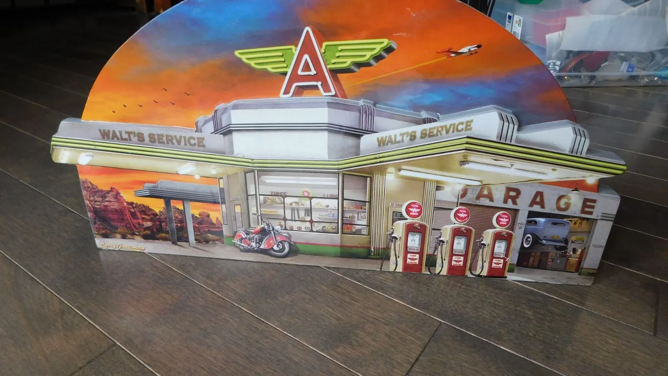 WALT’S FLYING A SERVICE, PLACK #548 LARRY GROSSMAN’S GARAGE COLLECTION