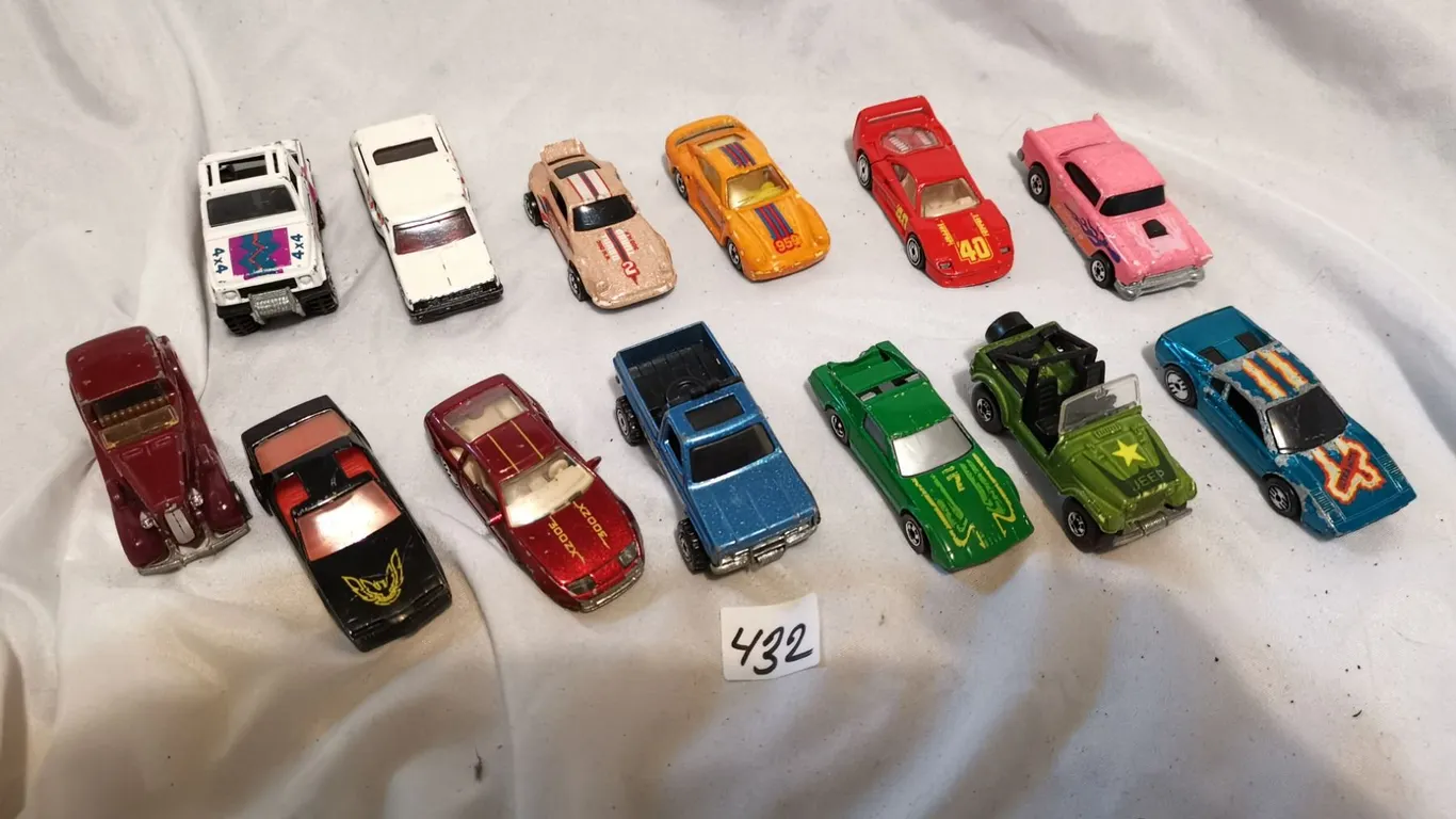 Lot of Vintage Hot Wheel Cars (1970’s/80’s)