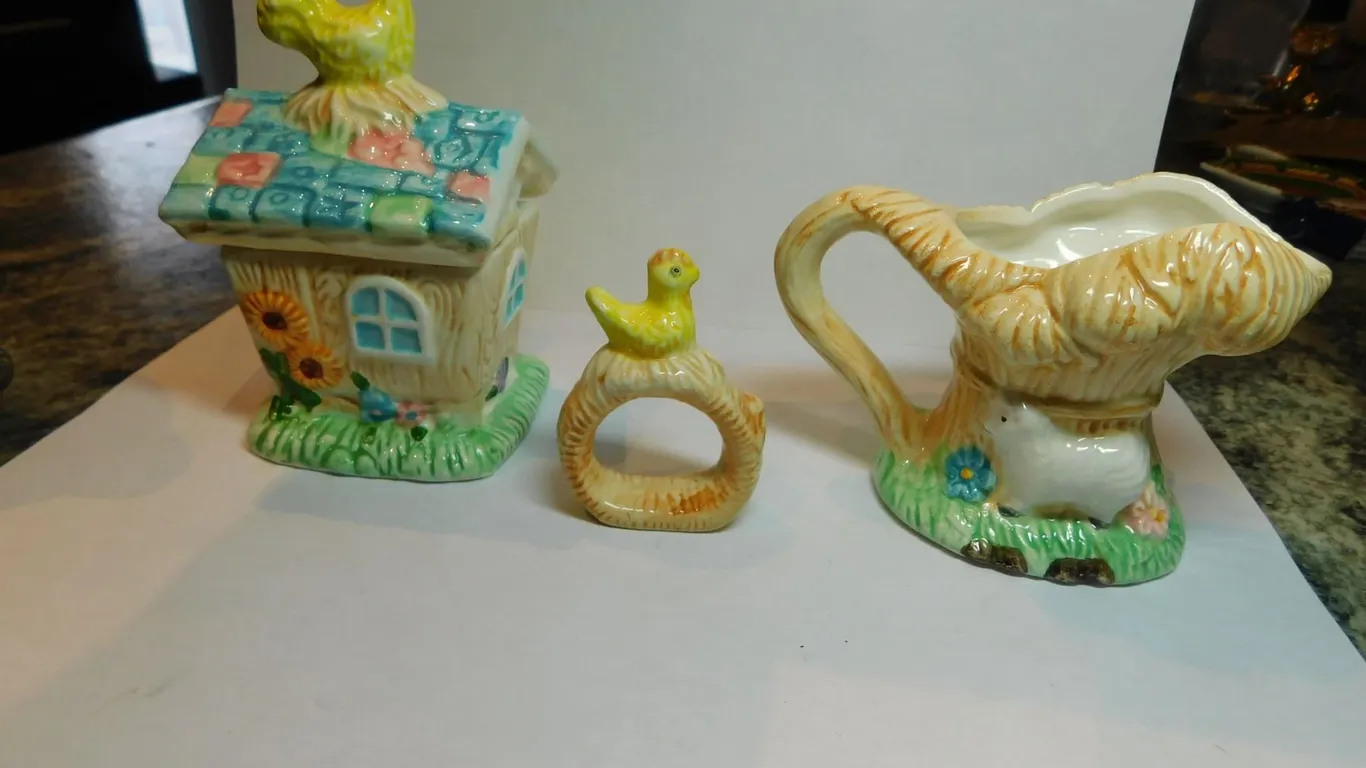 MERCURIES 1994 CREAM, SUGAR, AND NAPKIN RING, COUNRY FARM SERIES