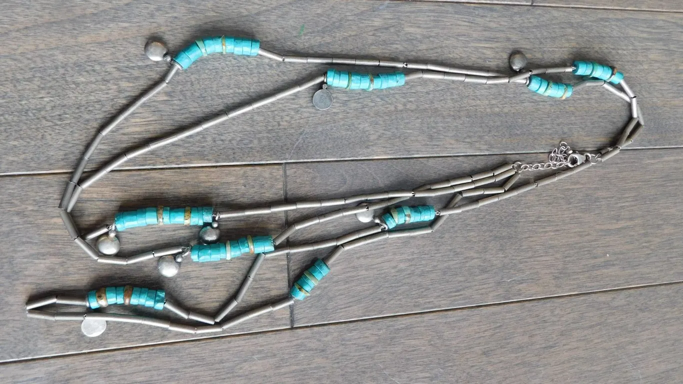 STERLING AND TURQUOISE NECKLACE