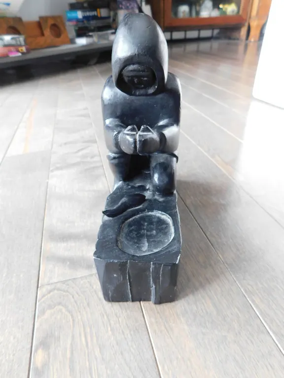 MID CENTURY INUIT WOOD CARVING