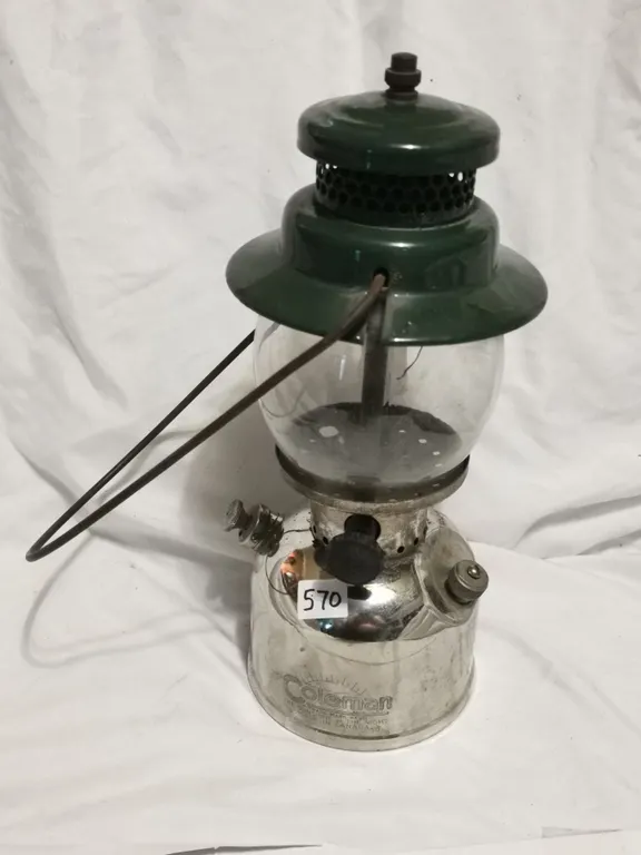 1950 coleman lamp